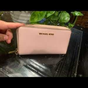 Michel Kors wallet